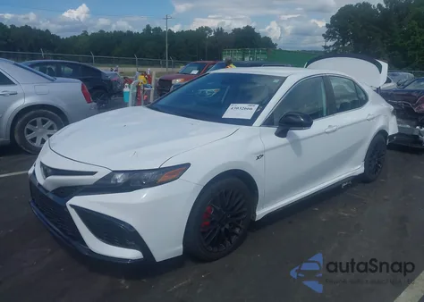 2023 Toyota Camry Se z USA, uszkodzony, nr VIN 4T1G11AK1PU177981